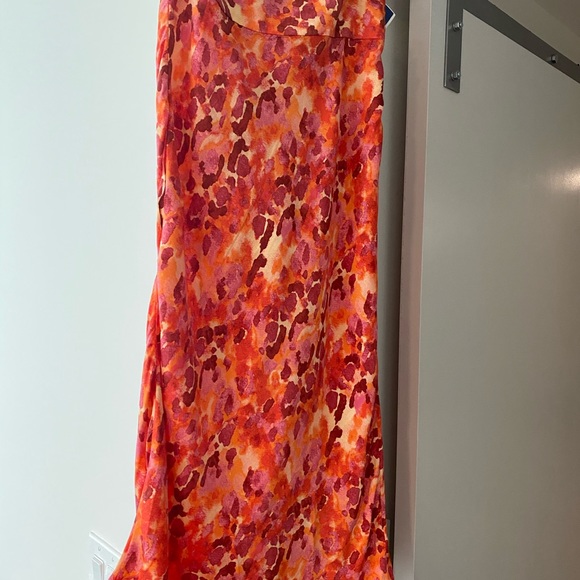 Free people satin print maxi skirt - Picture 3 of 7